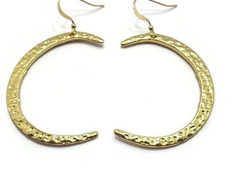 Crescent Moon Earrings, Celestial Moon Earrings, Gold Dangle Earrings, Gold Drop Earrings, Hammered Dangle Drop Earrings, 14ct Gold Filled