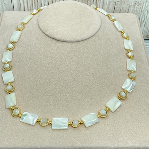 White Mother of Pearl Necklace, Beaded Necklace, Adjustable Length Necklace, White Mother of Pearl and Gold Necklace, MOP Necklace, Gift
