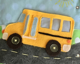 Quiet Book Pattern: Felt school bus buttoning activity for toddlers DIY  quiet book |Quiet book tutorial Quiet book page