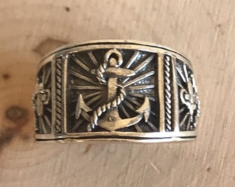 HBSSOXANCHOR149RING - Para anillo de anclaje HIM. Anillo de diseño de anclaje de 3 lados en plata oxidada 925, ancho superior de 14 mm. wt. 9 gms. Vendido individualmente