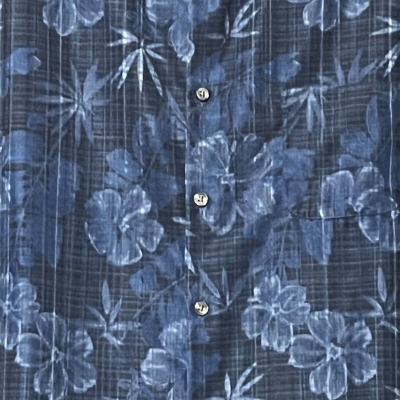 Van Heusen Mens 18 XXL Hawaiian Blue Shirt 1990s - image 8