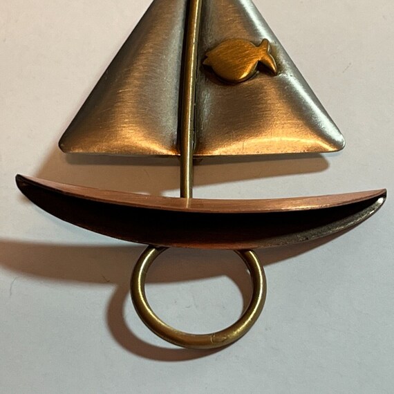 Vintage Sailboat Tricolor Metal Lapel Pin Brooch - image 3