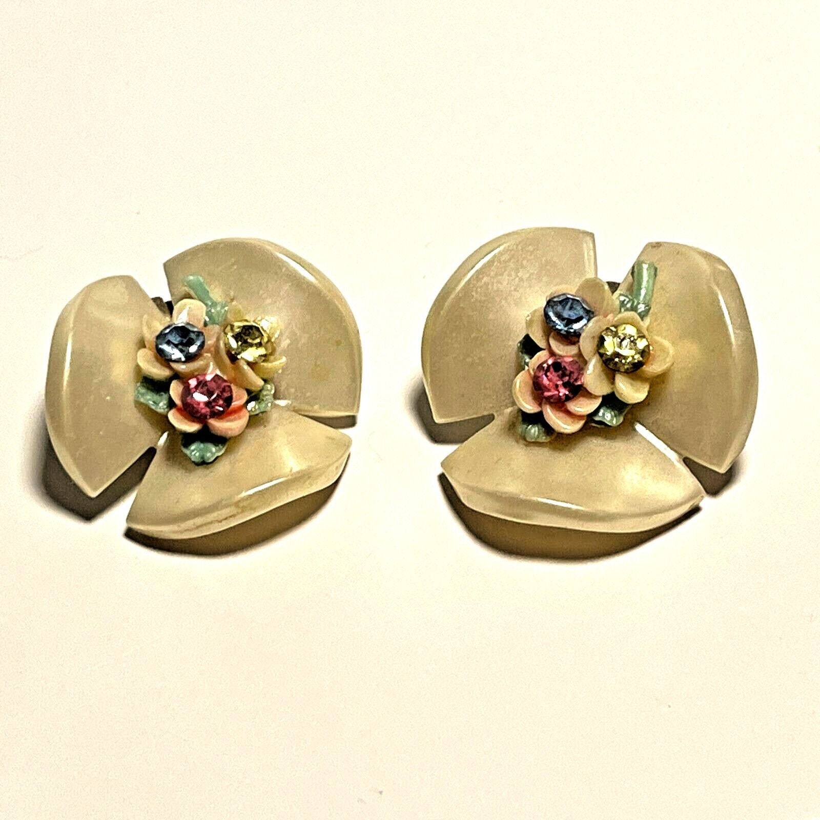 Boucles D'oreilles Clips Vintage En Celluloid Et Strass (Bon état D'usage)