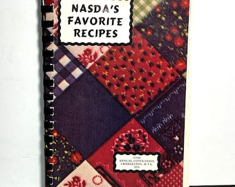 Livre de recettes préférées des départements nationaux de l'Agriculture, 1975