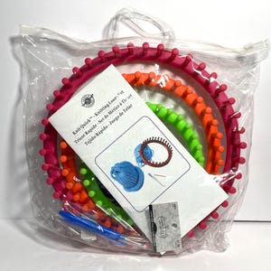 Knit Quick Knitting Loom Set With Hooks Needles