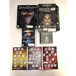 Starcraft PC Game Lot Blizzard Entertainment