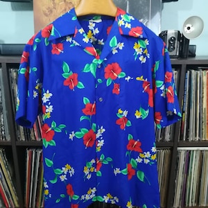 Vintage 1980's HAWAIIAN Men's XL great condition