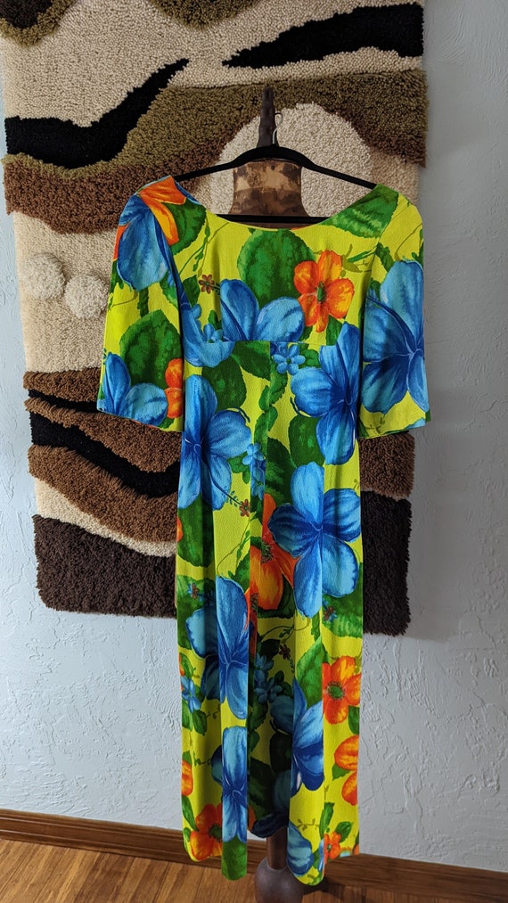 Rare Authentic Hawaiian Bark Cloth Dress "Ui-Maika