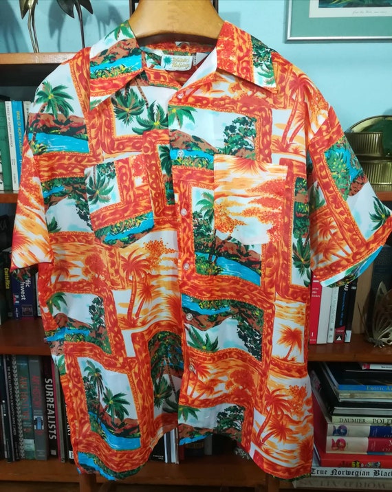 Vintage 60s WAIKIKI HOLIDAY Polyester Hawaiian Sh… - image 1