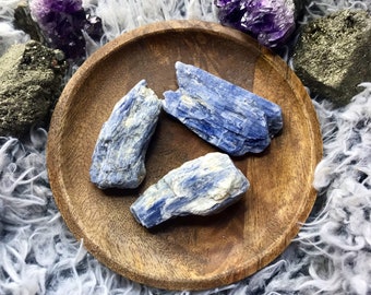 Blue Kyanite Blade // Blue Kyanite Rough // Meditation // Home Decor // Jewellery Making