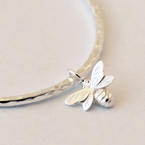 Bee bangle detail