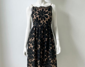 1970s Dress / 80s Bill Blass Backless Black Lace Illusion Cocktail Dress / Small