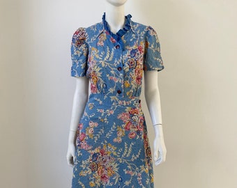 1940s Dress / 40s Blue Floral Dressing Gown / Medium