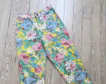 Vintage 80s Jeans / 1980s Colorido Pastel Floral Jeans / 29" Cintura Media