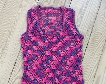 1970s Tank / 70s Crochet Tank / Small