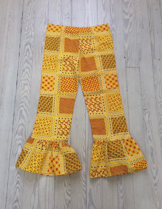 1970s Pants / 70s Yellow Floral Patchwork Ruffled Pan… Gem
