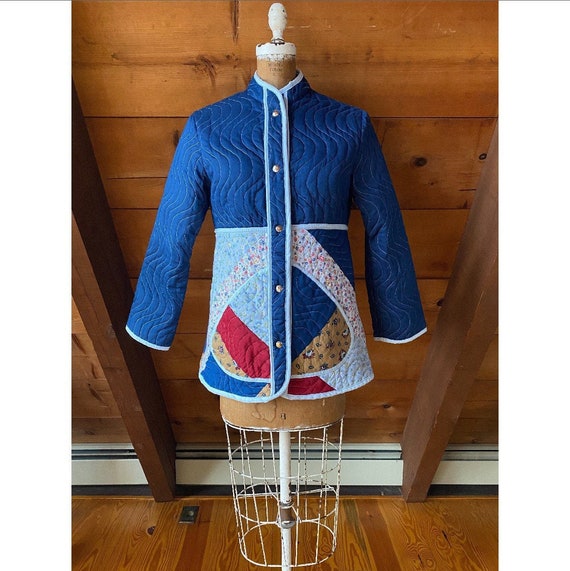 Vintage 1970s Jacket / 70s Blue Quilted Patchwork