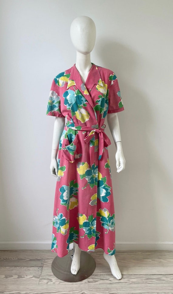 1940s Robe / 40s Pink Floral Dressing Gown / Mediu