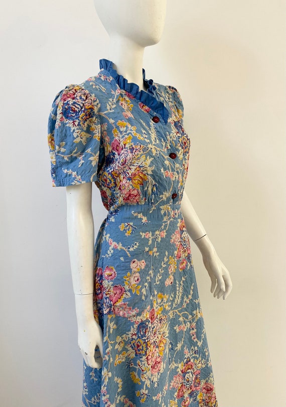 1940s Dress / 40s Blue Floral Dressing Gown / Med… - image 4