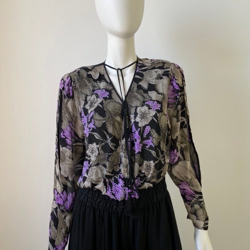 Vintage shops 1980s Dress / 80s Diane Freis Floral Silk Dress / Medium