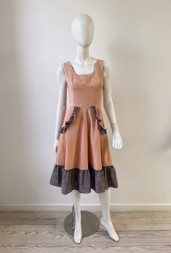 1970s Dress / 70s Peach Prairie Dress / Small