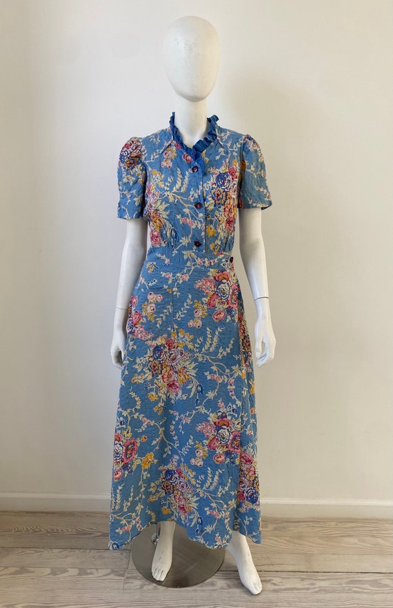 1940s Dress / 40s Blue Floral Dressing Gown / Med… - image 1