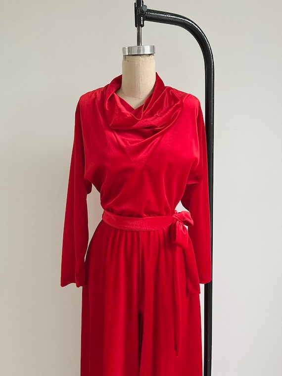 1980s Jumpsuit / 80s Red Velvet Palazzo Jumpsuit … - image 2