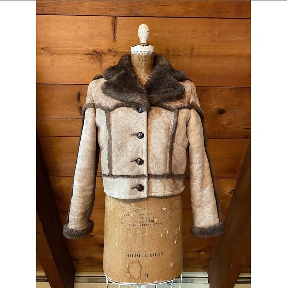 Vintage 1970s Coat / 70s Lambswool Shearling Cropp