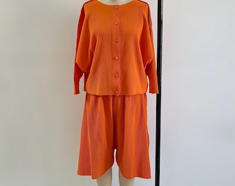 1990s Set / 90s Issey Mikyake ME Orange 2pc Top and Short Set / Small to Medium