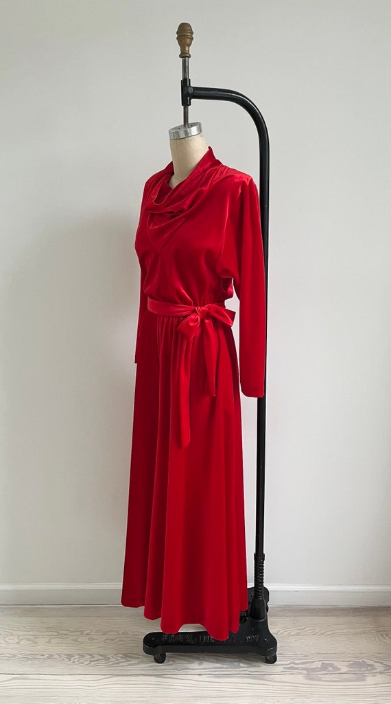 1980s Jumpsuit / 80s Red Velvet Palazzo Jumpsuit … - image 3