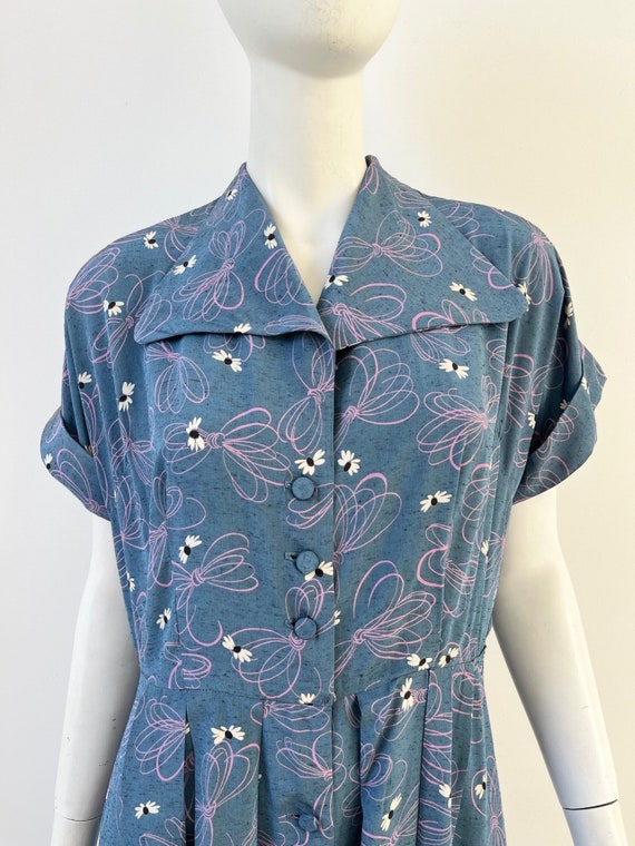 1940s Dress / 50s Blue Silk Floral Swirl Dress / … - image 3