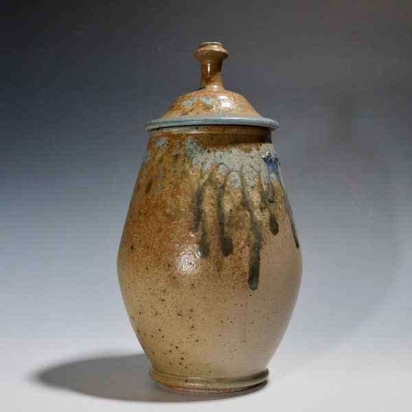 Stoneware Ceramic Jar Handmade with Rustic Style - Large