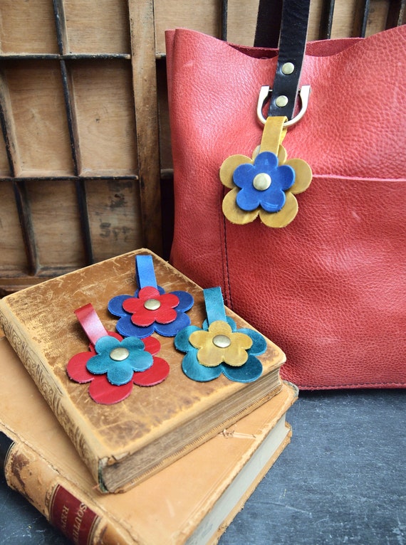 Snap Leather Flower Charm