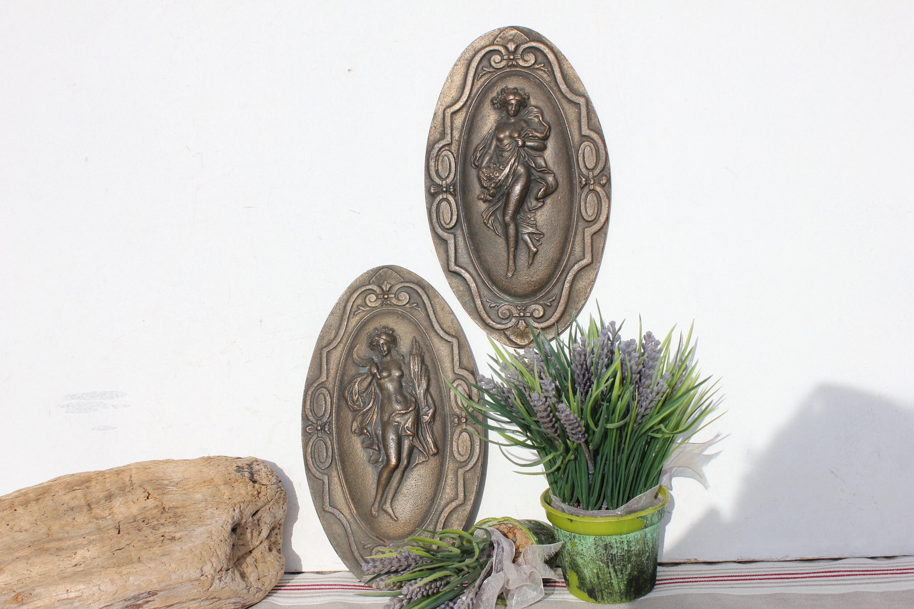 Fabuleuse Paire de Plaques Murales en Bronze Français, Art Déco, Mural