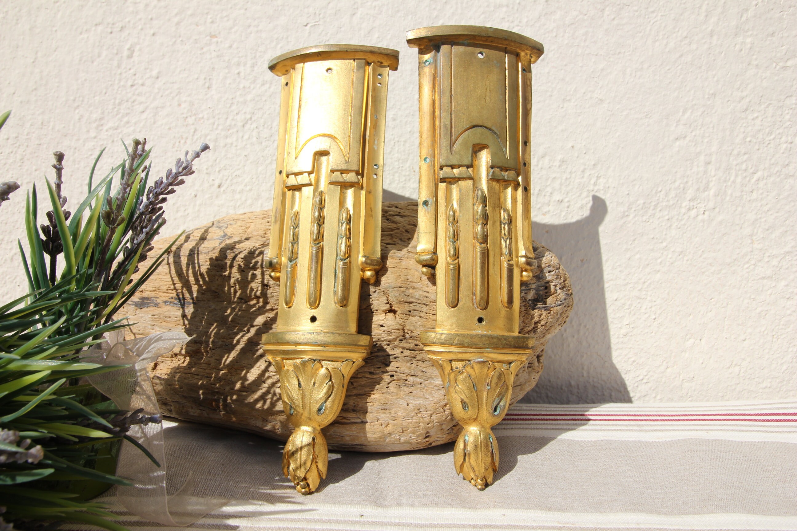 Grand Français Métal Doré Meubles en Bronze Décoration de Lit Garnitures Paire Empire Garnitures