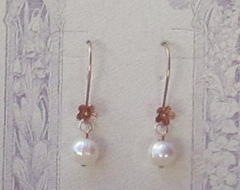 Rose Gold White Pearl Flower Earrings Genuine White Pearl Gold Wedding Earrings Gold Flower Pearl Dangle Earrings Rose Gold Jewelry Bridal