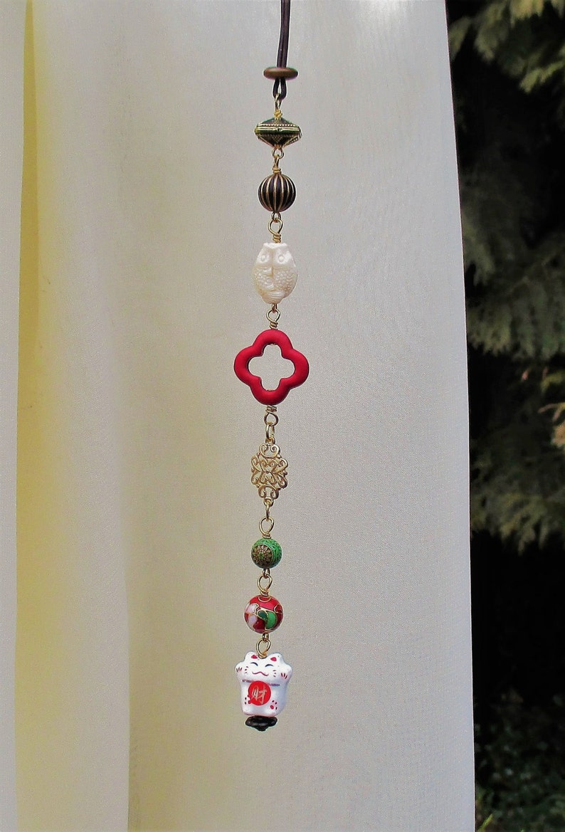 50 Japanese Porcelain Lucky Cat Beads Maneki Neko