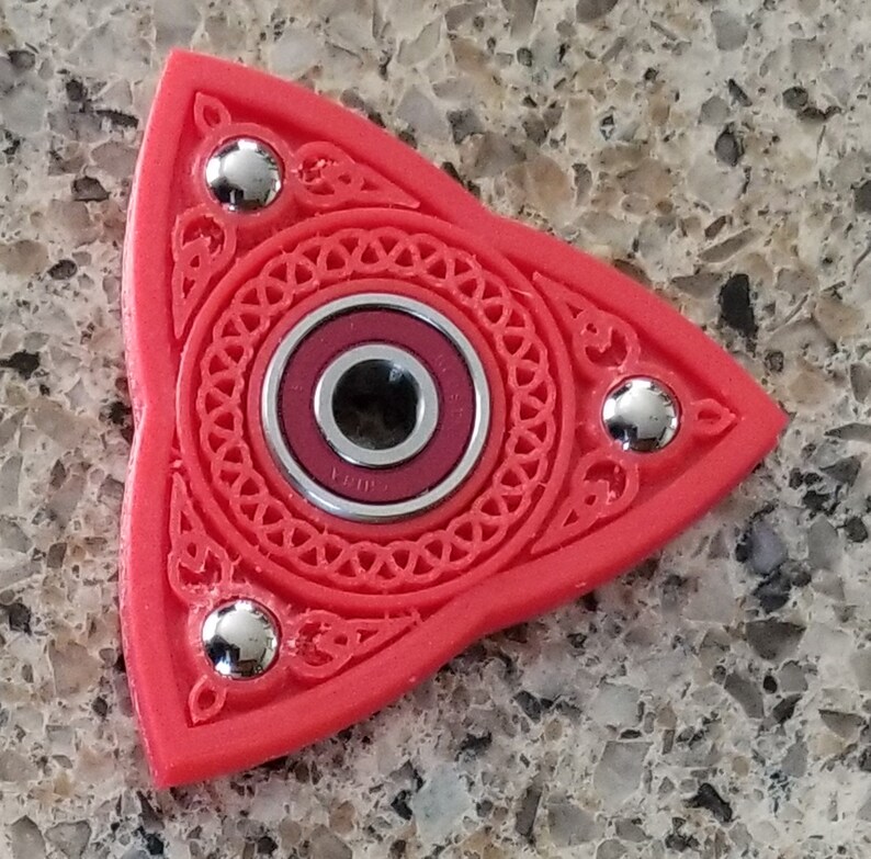 celtic fidget spinner