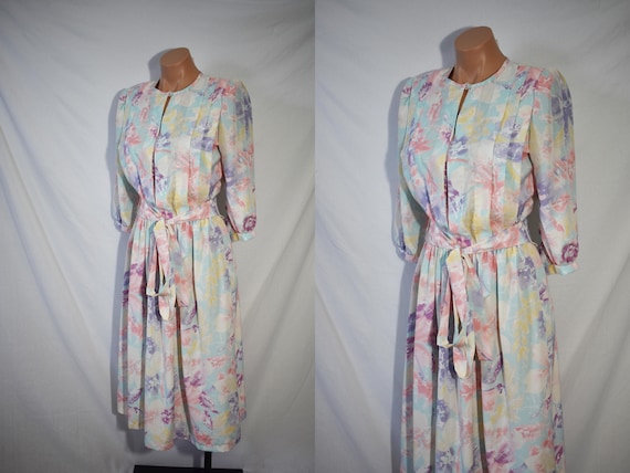 old lady floral dress