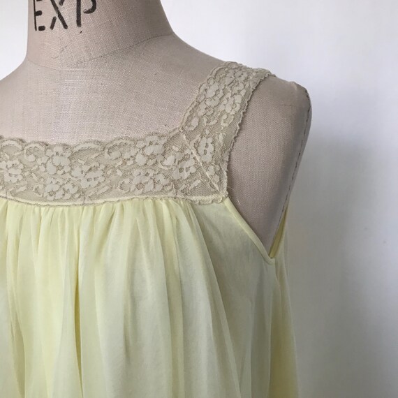 Vintage 50s Lemon Yellow Babydoll Nightie with Ma… - image 7