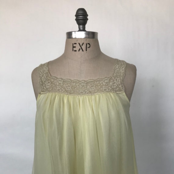 Vintage 50s Lemon Yellow Babydoll Nightie with Ma… - image 6