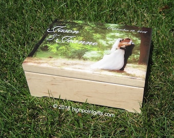 Wedding Keepsake Box - Wedding Memory Box - Wood Box - Keepsake Box - Custom Engraved Wood Box - Maple Keepsake Box - Personalized Wood Box