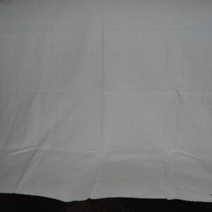 Vintage Table Cloth with Embroidery lazy daisies