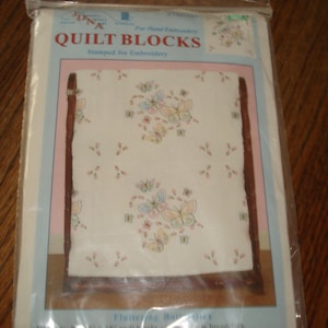 Jack Dempsey Needle Art - Quilt blocks - Fluttering Butterflies