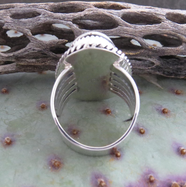 Men/'s Native American Silver White Buffalo Turquoise Ring Size 11 12 Made in the USA