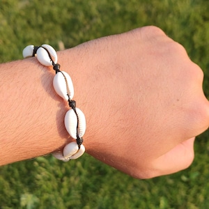 Cowrie Shell Bracelet