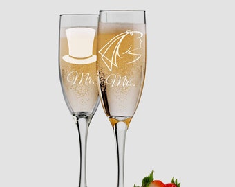 Top Hat Veil Bride and Groom Champagne Flutes - 6 ounce - Engraved Set of 2 Toasting Glasses - Choices of Name & Date