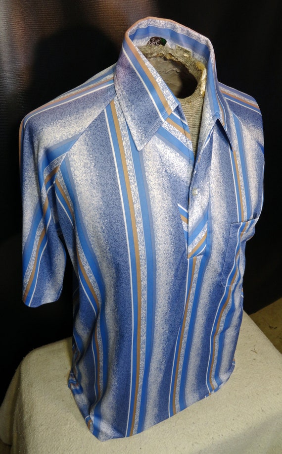 1970 Ware ' s Resort Ware 1970 Californie rayé bleu gros col manches courtes robe Disco chemise bouton pour homme Vintage Up grande taille 4ae224 1970 Ware ' s Resort Ware 1970 Californie rayé bleu gros col manches courtes robe Disco chemise bouton pour homme Vintage Up grande taille 4ae224