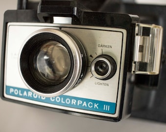 Polaroid Colorpack III vintage Instant Camera