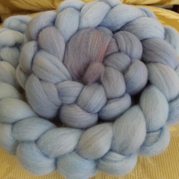 Hand dyed 22 micron merino roving (blues)